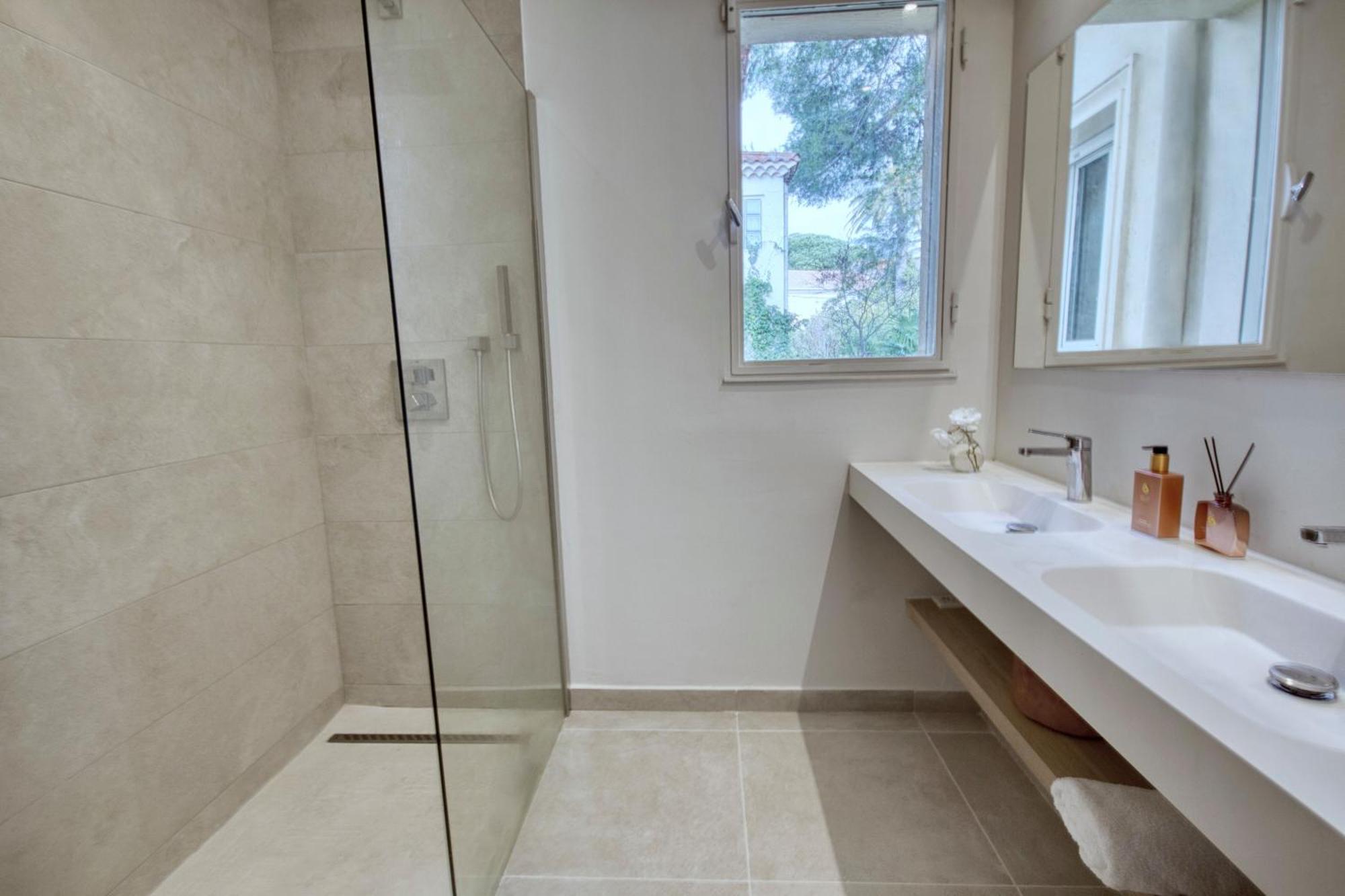 Luxury Apartment 3 Bedroom Private Pool Villa Magnolia Cannes *